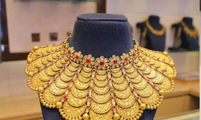 Nikhaar Jewels